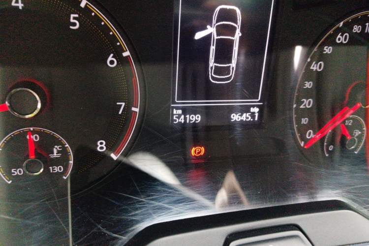 Used Volkswagen Sagitar 2019 200TSI DSG Comfort Version China VI Standard Odometer Close Up