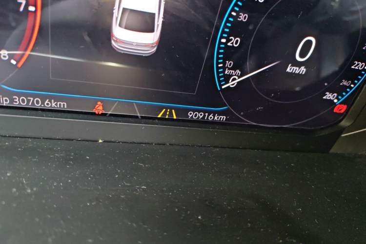 Used Volkswagen Sagitar 2019 280TSI DSG Flagship Model China V Standard Odometer Close Up