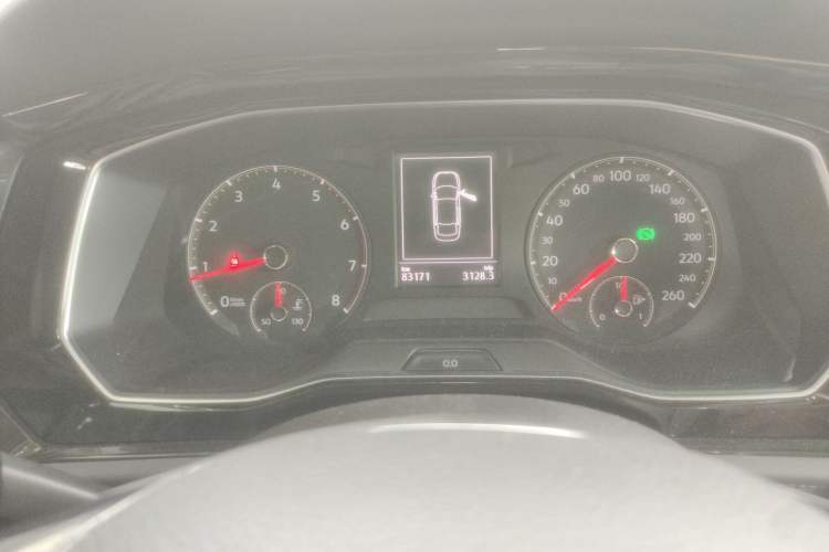 Used Volkswagen Sagitar 2019 200TSI DSG Comfort Version China VI Standard Odometer Close Up