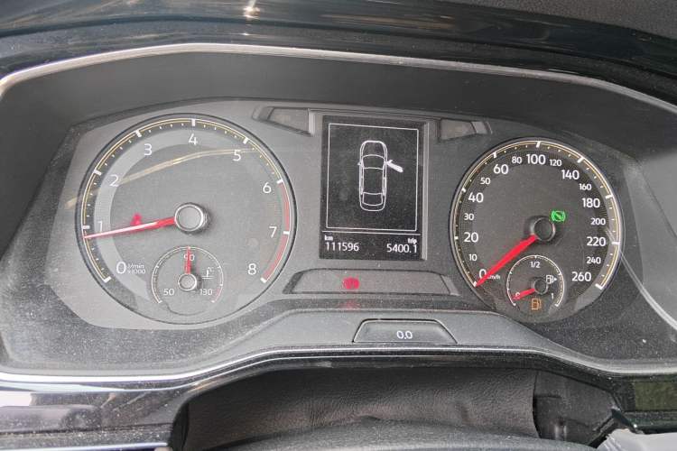 Used Volkswagen Sagitar 2019 280TSI DSG Comfort Version China VI Standard Odometer Close Up