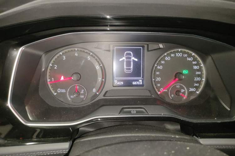 Used Volkswagen Sagitar 2019 200TSI DSG Comfort Version China VI Standard Odometer Close Up