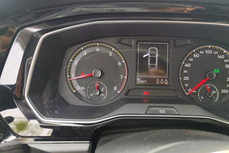 Used Volkswagen Sagitar 2019 280TSI DSG Comfort Version China VI Standard Odometer Close Up