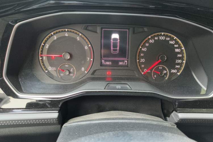 Used Volkswagen Sagitar 2019 280TSI DSG Luxury Version China VI Standard Odometer Close Up