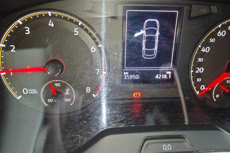 Used Volkswagen Sagitar 2019 280TSI DSG Comfort Version China VI Standard Odometer Close Up