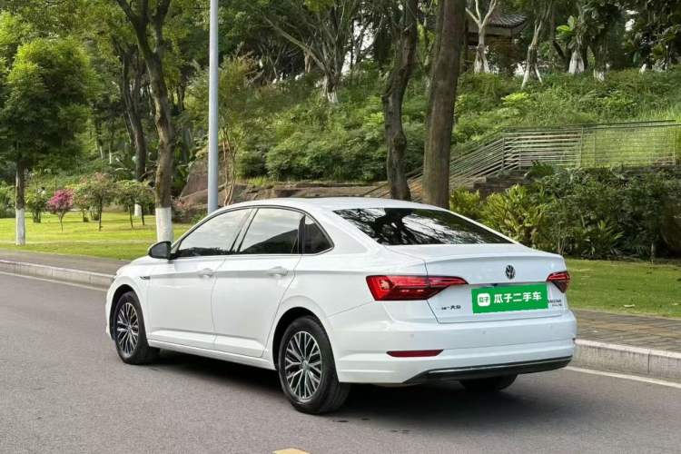 Used Volkswagen Sagitar 2019 200TSI Manual Comfort Version China VI Standard Rear Left 45 Deg