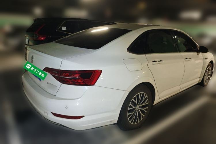 Used Volkswagen Sagitar 2019 200TSI DSG Comfort Version China VI Standard Rear Right 45 Deg