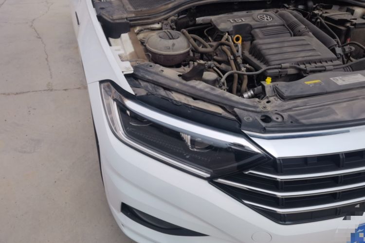 Used Volkswagen Sagitar 2019 280TSI DSG Comfort Version China VI Standard Right Front Headlight
