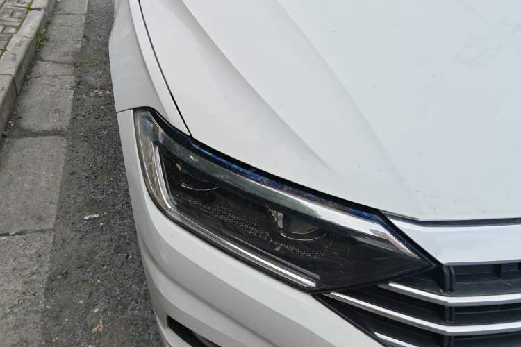 Used Volkswagen Sagitar 2019 280TSI DSG Comfort Version China VI Standard Right Front Headlight