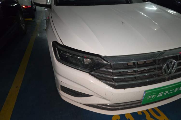 Used Volkswagen Sagitar 2019 200TSI DSG Comfort Version China VI Standard Right Front Headlight