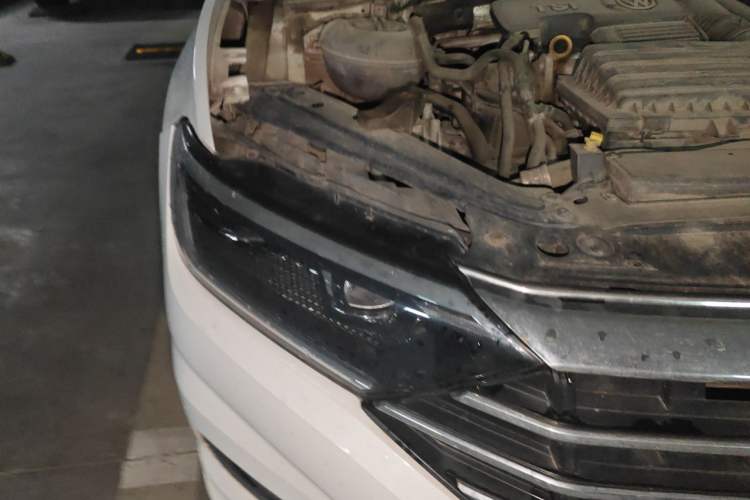 Used Volkswagen Sagitar 2019 280TSI DSG Comfort Version China V Standard Right Front Headlight