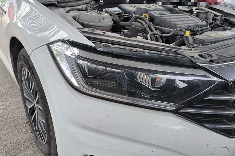Used Volkswagen Sagitar 2019 280TSI DSG Comfort Version China VI Standard Right Front Headlight
