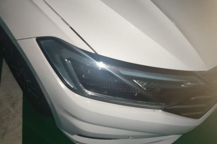 Used Volkswagen Sagitar 2019 280TSI DSG Comfort Version China VI Standard Right Front Headlight