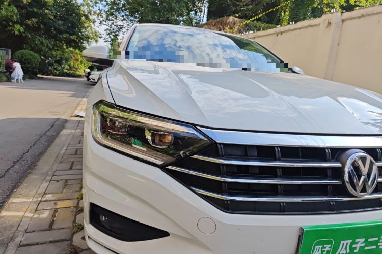 Used Volkswagen Sagitar 2019 280TSI DSG Comfort Version China VI Standard Right Front Headlight