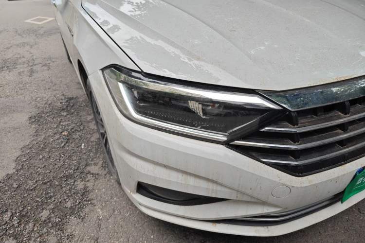 Used Volkswagen Sagitar 2019 280TSI DSG Comfort Version China VI Standard Right Front Headlight