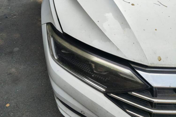 Used Volkswagen Sagitar 2019 280TSI DSG Luxury Version China VI Standard Right Front Headlight