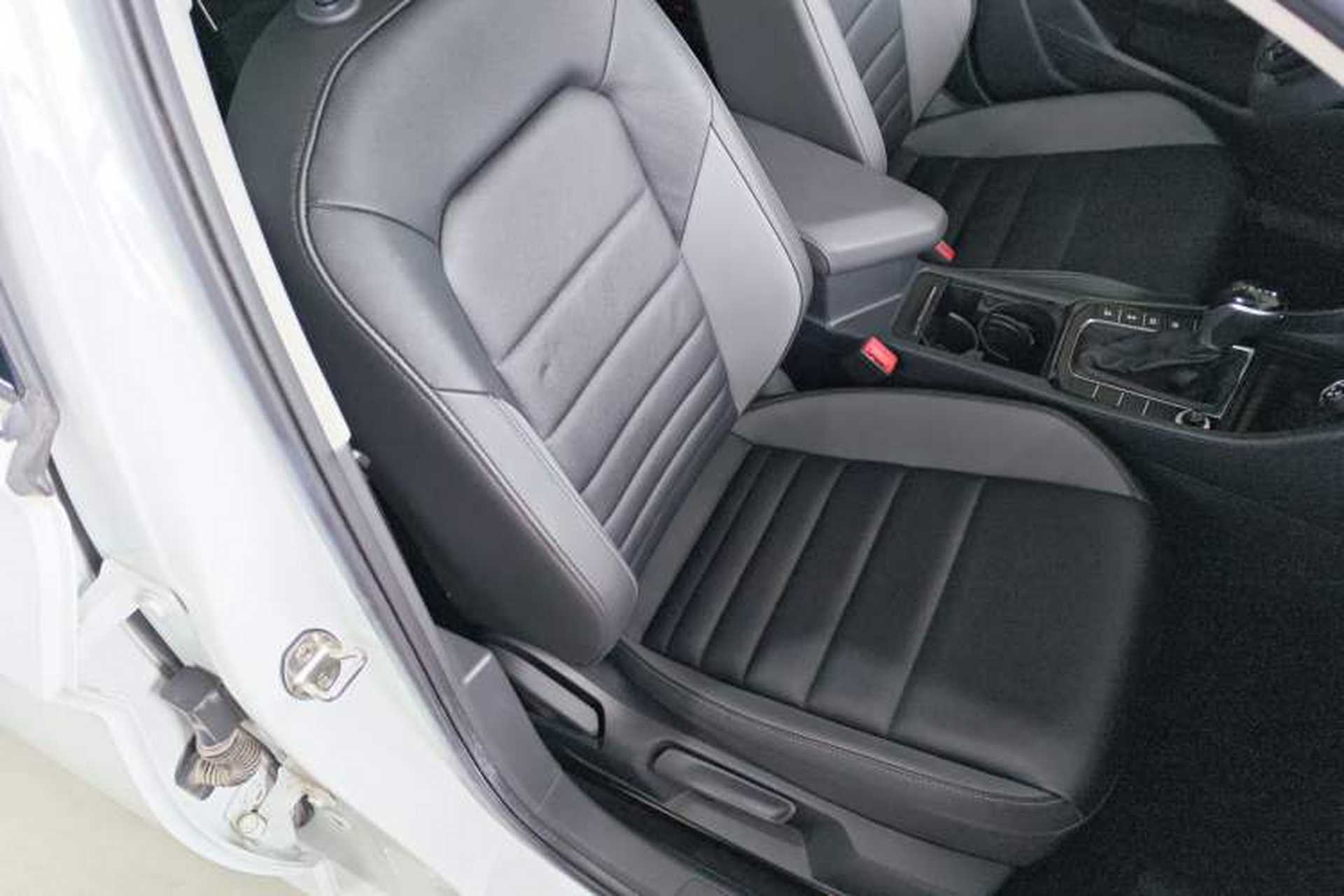 Used Volkswagen Sagitar 2019 200TSI DSG Comfort Version China VI Standard Right Front Seat