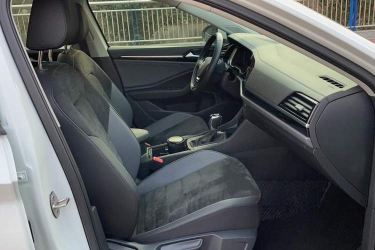 Used Volkswagen Sagitar 2019 280TSI DSG Luxury Version China VI Standard Right Front Seat