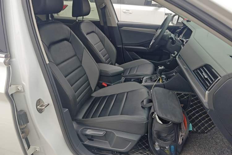 Used Volkswagen Sagitar 2019 280TSI DSG Comfort Version China VI Standard Right Front Seat