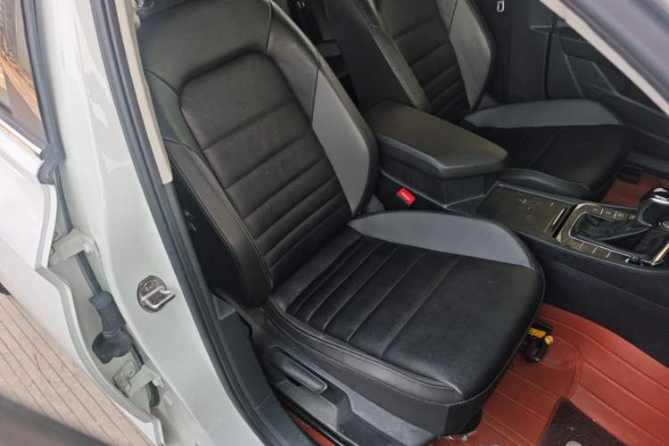 Used Volkswagen Sagitar 2019 280TSI DSG Comfort Version China VI Standard Right Front Seat