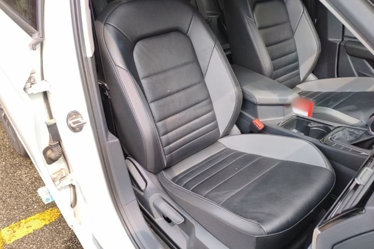 Used Volkswagen Sagitar 2019 200TSI DSG Comfort Version China VI Standard Right Front Seat