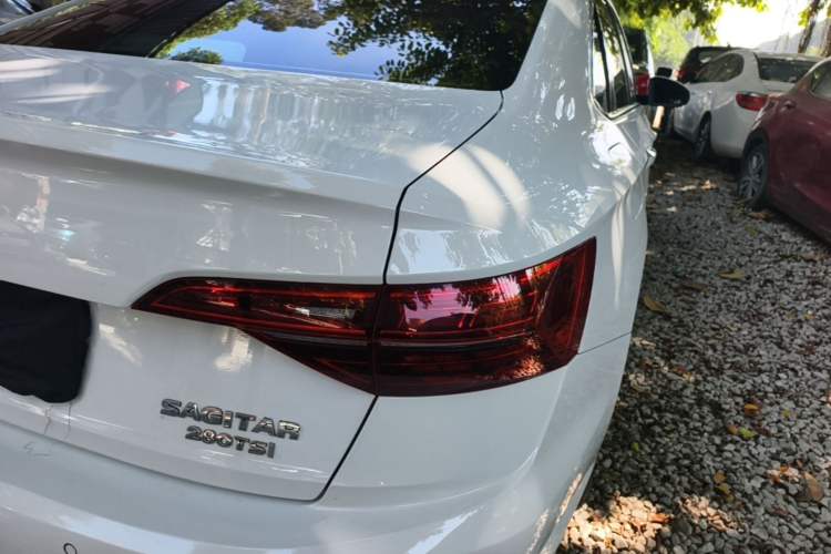 Used Volkswagen Sagitar 2019 280TSI DSG Comfort Version China VI Standard Right Rear Taillight