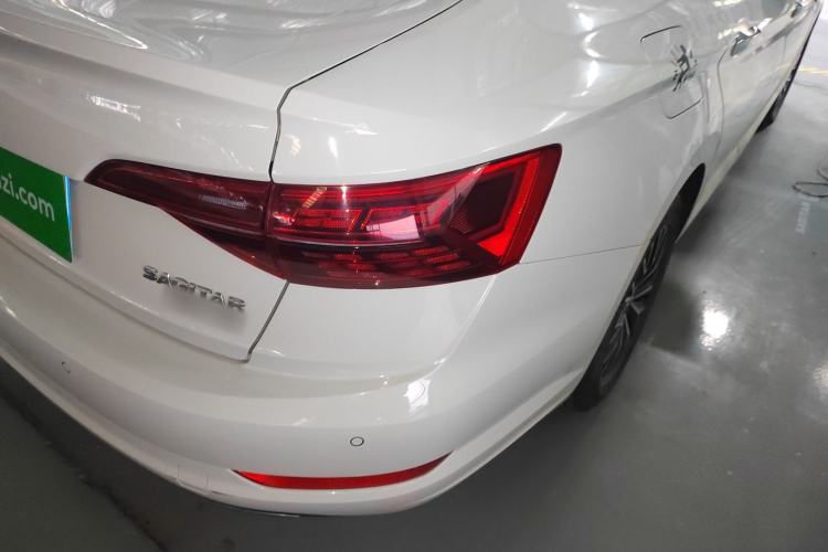 Used Volkswagen Sagitar 2019 280TSI DSG Comfort Version China VI Standard Right Rear Taillight