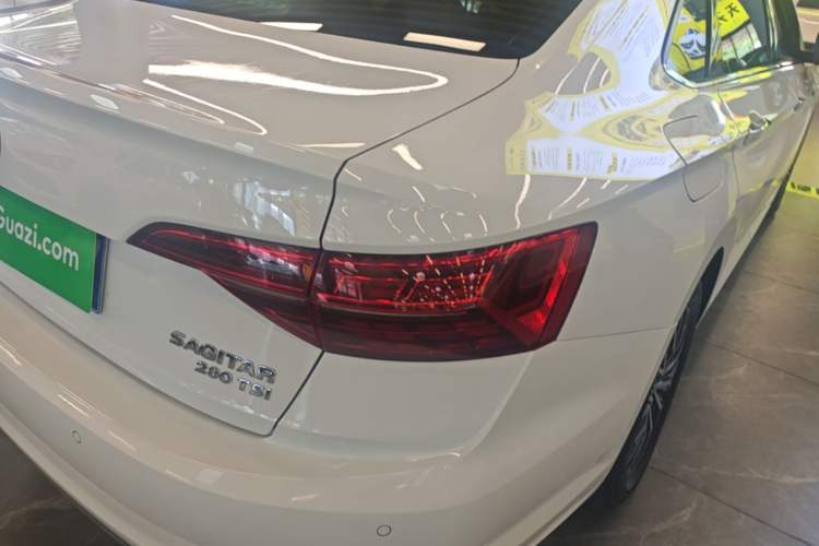 Used Volkswagen Sagitar 2019 280TSI DSG Comfort Version China VI Standard Right Rear Taillight