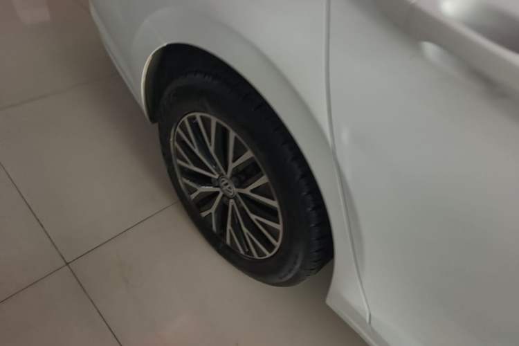 Used Volkswagen Sagitar 2019 280TSI DSG Comfort Version China VI Standard Right Rear Wheel Hub