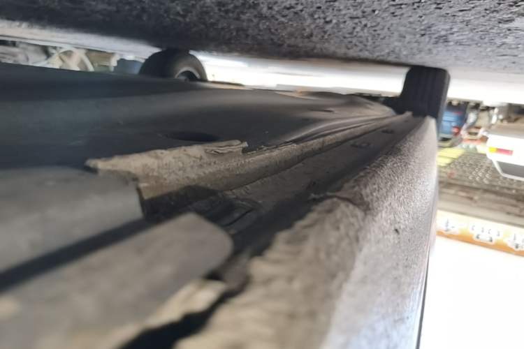 Used Volkswagen Sagitar 2019 280TSI DSG Comfort Version China VI Standard Right Side Sill