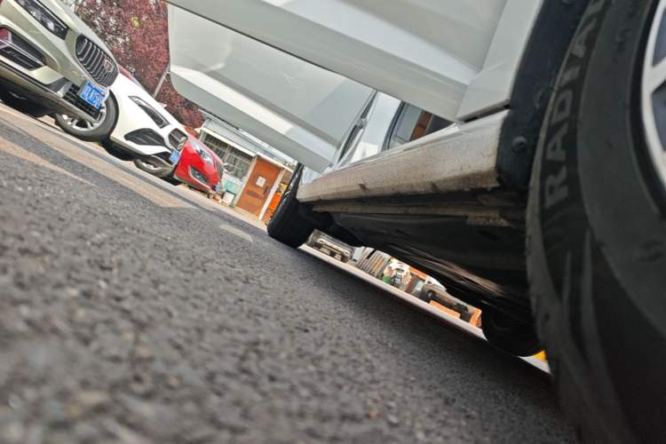 Used Volkswagen Sagitar 2019 280TSI DSG Comfort Version China VI Standard Right Side Sill