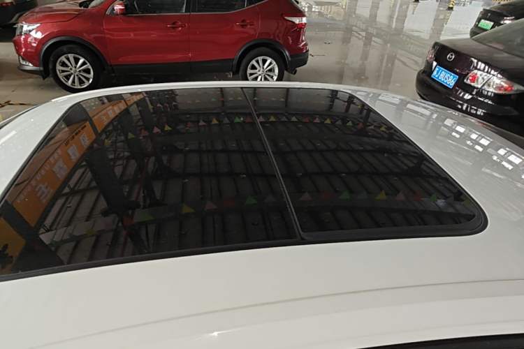 Used Volkswagen Sagitar 2019 280TSI DSG Comfort Version China VI Standard Roof