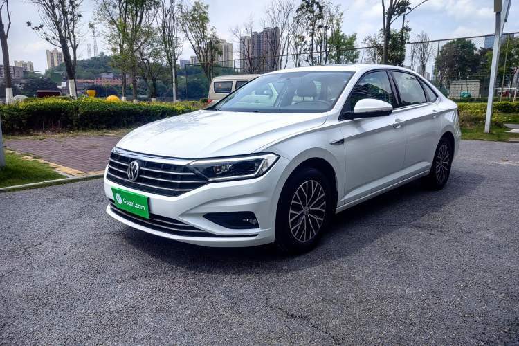 Used Volkswagen Sagitar 2019 200TSI DSG Comfort Version China VI Standard Guazi used car, China used car export, Used car for sale, Used  cars, Cheapest cars for sale