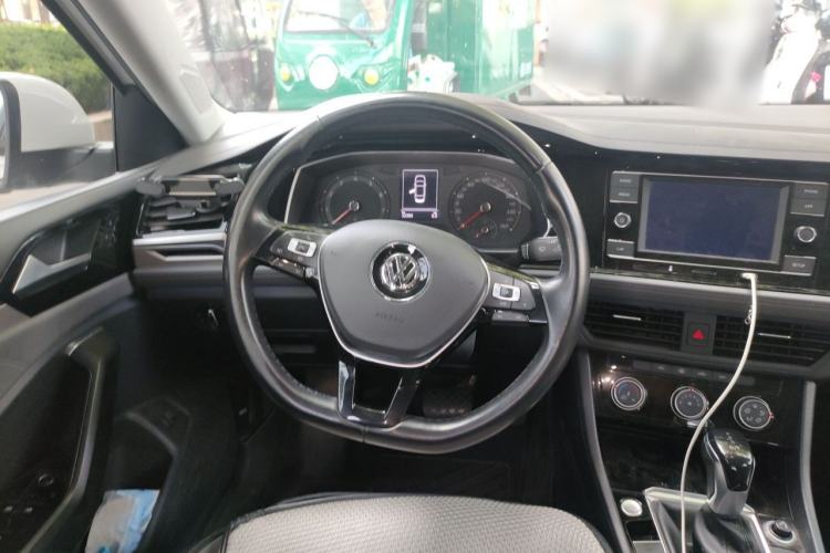 Used Volkswagen Sagitar 2019 200TSI DSG Comfort Version China VI Standard Steering Wheel