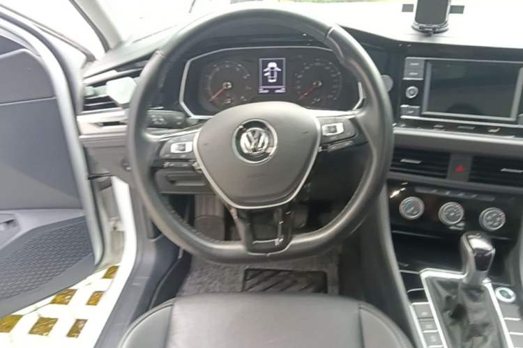 Used Volkswagen Sagitar 2019 200TSI DSG Comfort Version China VI Standard Steering Wheel