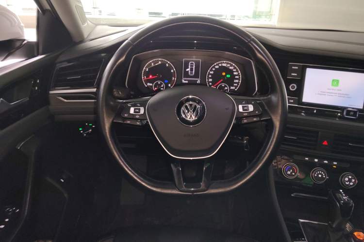Used Volkswagen Sagitar 2019 200TSI DSG Comfort Version China V Standard Steering Wheel