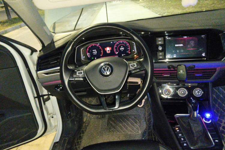 Used Volkswagen Sagitar 2019 280TSI DSG Comfort Version China VI Standard Steering Wheel