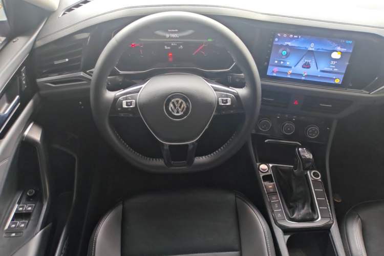 Used Volkswagen Sagitar 2019 280TSI DSG Comfort Version China V Standard Steering Wheel