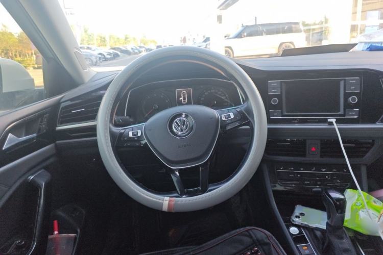 Used Volkswagen Sagitar 2019 280TSI DSG Luxury Model China V Emission Standard Steering Wheel