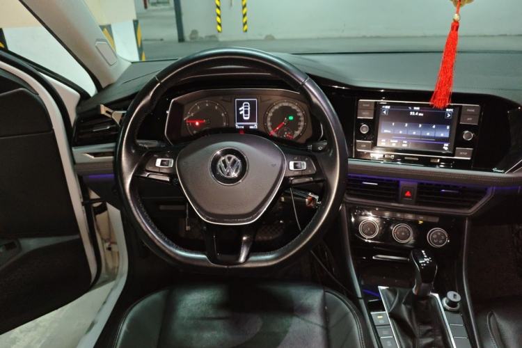 Used Volkswagen Sagitar 2019 280TSI DSG Comfort Version China VI Standard Steering Wheel