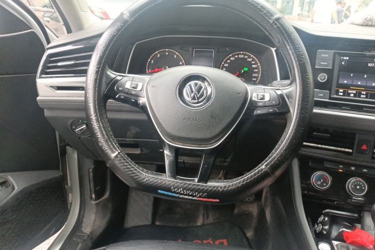 Used Volkswagen Sagitar 2019 200TSI DSG Comfort Version China VI Standard Steering Wheel