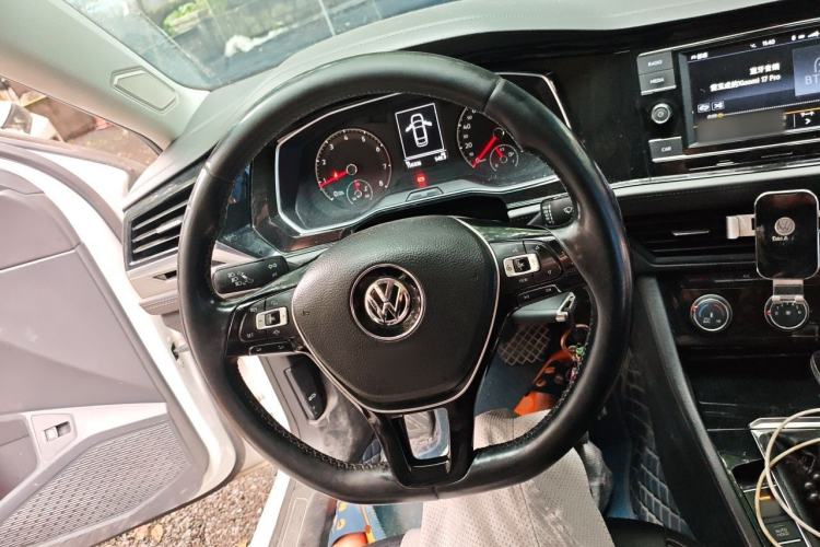 Used Volkswagen Sagitar 2019 200TSI DSG Comfort Version China VI Standard Steering Wheel