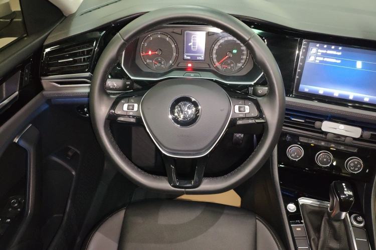 Used Volkswagen Sagitar 2019 280TSI DSG Comfort Version China VI Standard Steering Wheel