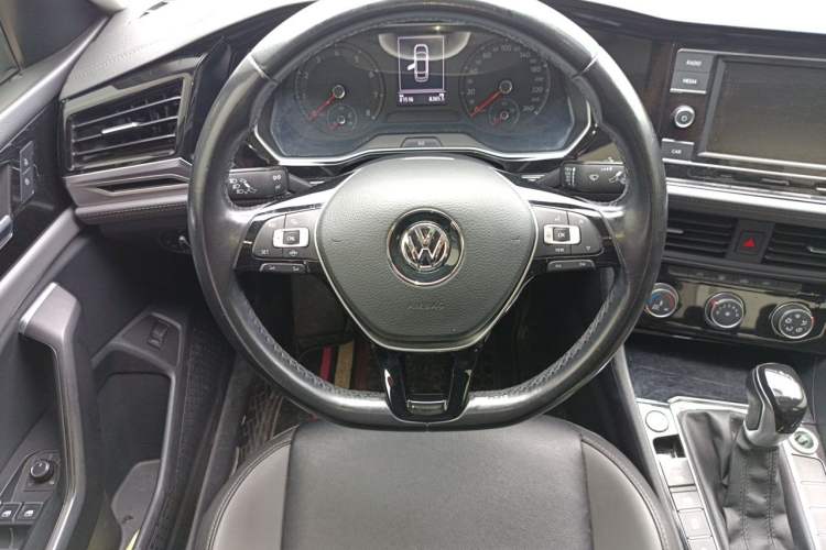 Used Volkswagen Sagitar 2019 280TSI DSG Comfort Version China VI Standard Steering Wheel