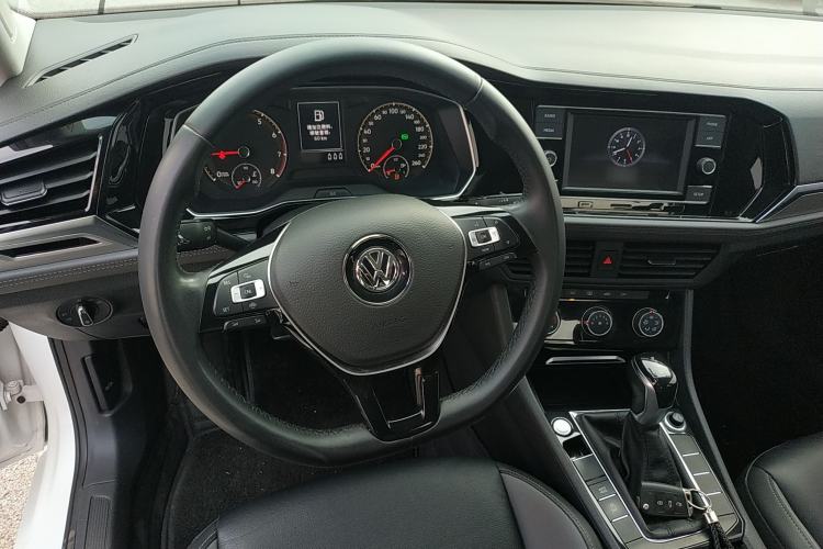 Used Volkswagen Sagitar 2019 280TSI DSG Comfort Version China VI Standard Steering Wheel