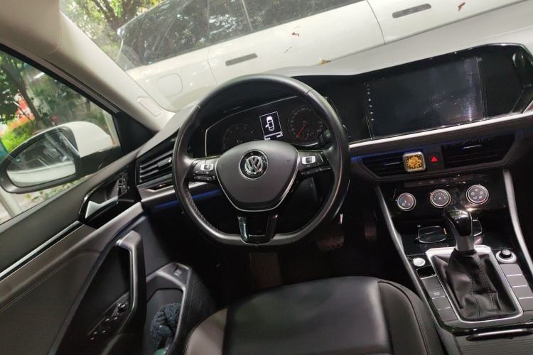 Used Volkswagen Sagitar 2019 280TSI DSG Comfort Version China VI Standard Steering Wheel