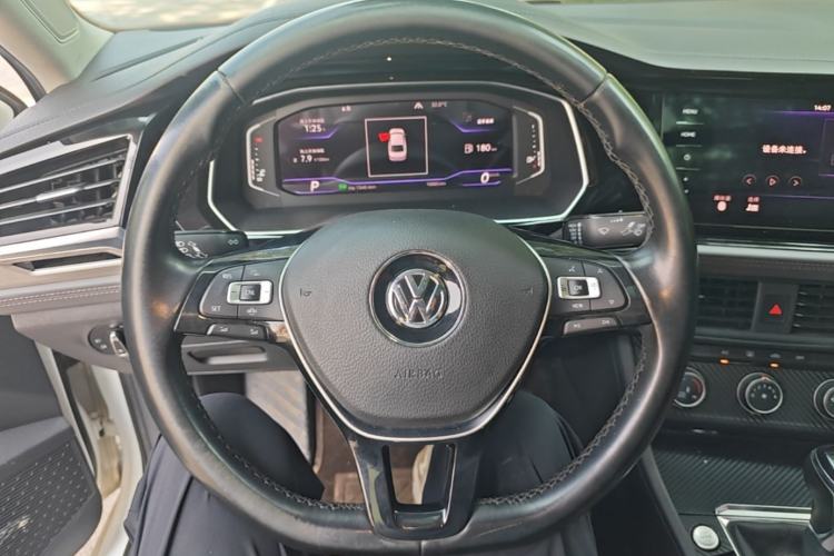 Used Volkswagen Sagitar 2019 200TSI DSG Comfort Version China VI Standard Steering Wheel