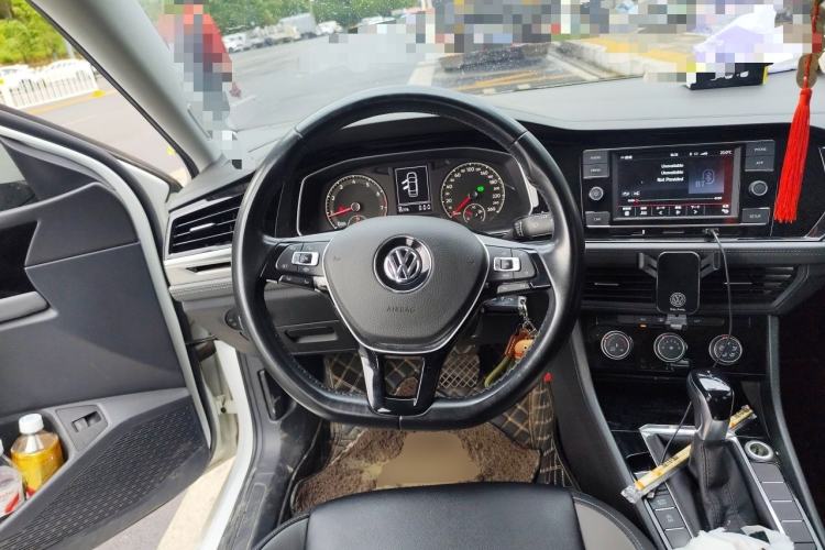 Used Volkswagen Sagitar 2019 280TSI DSG Comfort Version China VI Standard Steering Wheel
