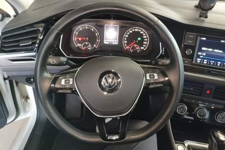 Used Volkswagen Sagitar 2019 280TSI DSG Comfort Version China VI Standard Steering Wheel