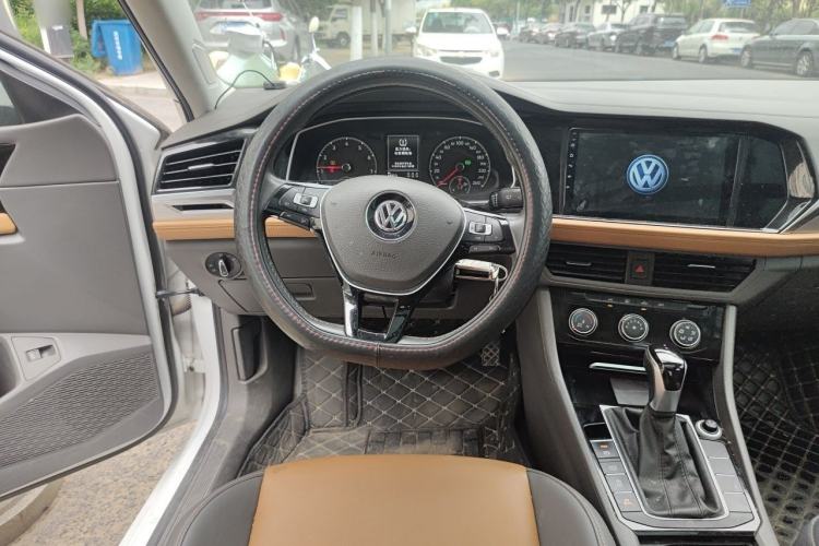 Used Volkswagen Sagitar 2019 280TSI DSG Comfort Version China V Standard Steering Wheel