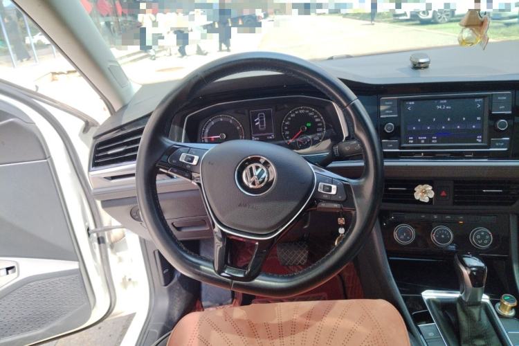 Used Volkswagen Sagitar 2019 280TSI DSG Comfort Version China VI Standard Steering Wheel